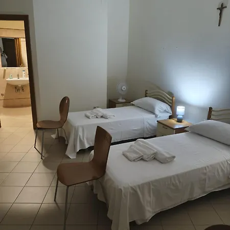 La Tenda Di Sant'angela E Accoglienza Francescana Otel